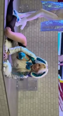 haneame - Giant titts. Play with them