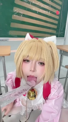 umekojcosplayer - 📣 CALLING ALL HIGHROLLERS 🎲 🎰  🅣🅗🅔🅢🅔