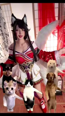 umekojcosplayer - Santa baby, just slip a Decoration onto the tree for me Been an awful
