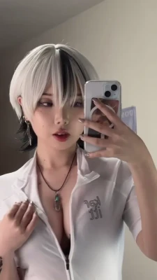 hakaosan - I feel like shit 😞Mental health decided to drop by a lot