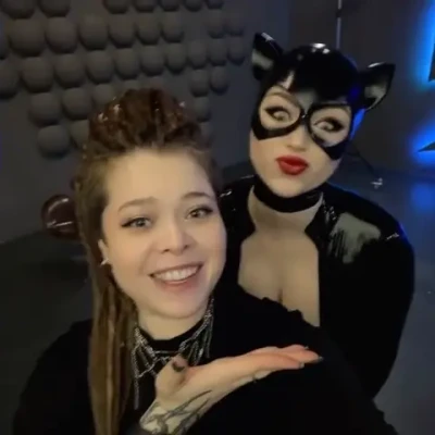 ladymelamori - Here's my little present for you wrapped in a cute bow 💞🤭