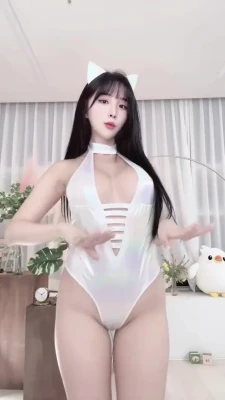 flowerbbang - Send me a message so I can help you cum! 👅