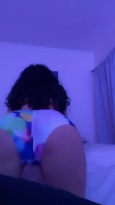 rosajadeli - Please dm me if you ordered a custom video & if you wanna order