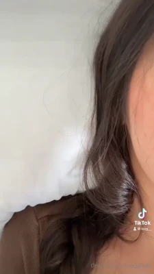 izzygreen - Have you been naughty or nice this year