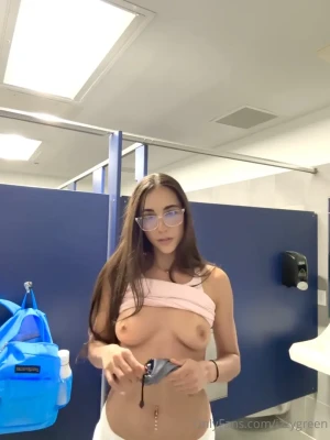 izzygreen - You’ve seen it first 😉👩🏼‍🦰