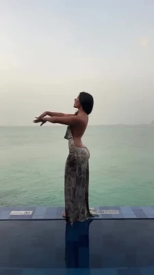 melimtx - Good morning  I like to see you wiggle wiggle