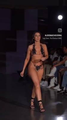 jeseniaecheverria - My tits need attention babe
