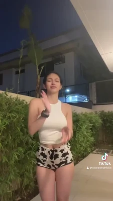 lifeofayemami - Meow meow meow