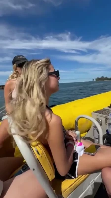 halieywelch - someone's naughty 🤭 who is it?