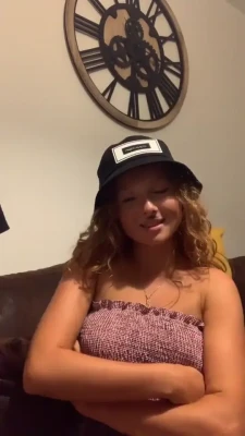 ilonaaln - Who wants to cum on my face????