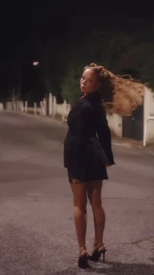 ilonaaln - Short shorts and summer fun! part 1