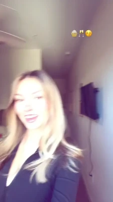 steeleurgorl - 1, 2, 3 or 4? New video with @shaniaperrett coming to your inbox. It