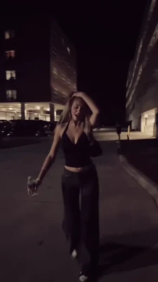 steeleurgorl - Let me do this on you next 💞