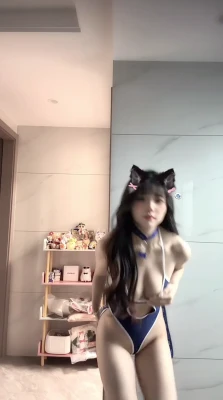77_sunnyyy - What's your favorite hole baby? Press 8 for three free videos Press
