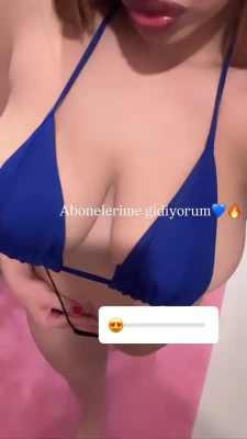 elifkaraarslan_17 - Wanna see more babe..? 😇 tip $10 for a private show in your DMs