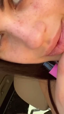 grelmosss - Send me a message so I can help you cum! 👅