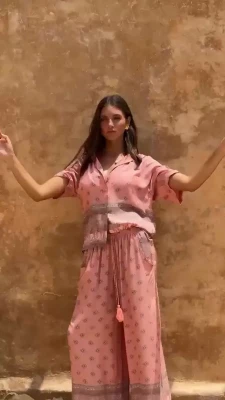 rachelle_v_waardhuizen - U only like me for my butt huh 🤔