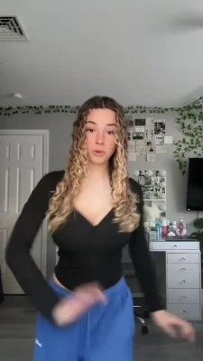 kirapregiato - Suck on my perky nipples