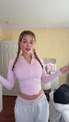 kirapregiato - Me after cumming 6 times last night 💦🙈 fucking crazzzyyy