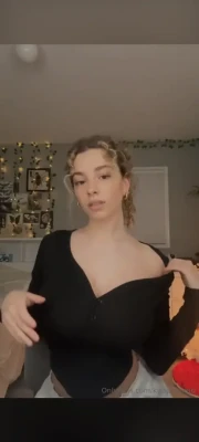 kirapregiato - I want your tongue on every inch of my body...