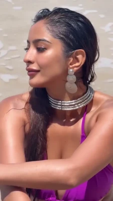 vaibhavijoshi777 - I wish I could use this suit for its intended purpose🥵🥵