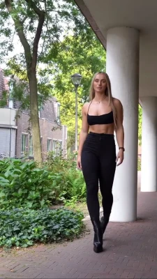 guusje - Guess if i'm wearing panties or not 🙈