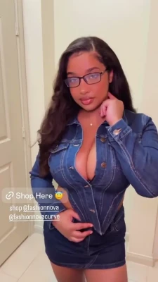corierayvon - The way I look when I turn around 🥺