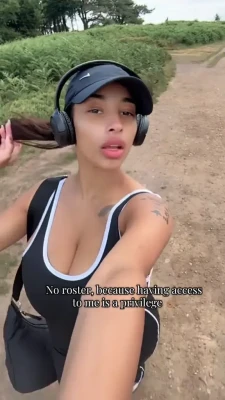 kadellesamuals_ - slightly wipping my pussy with a ... well a whip. In slow motion.