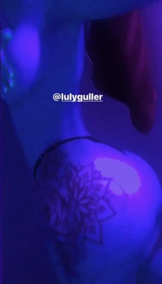 lulyguller - Fresh out the SHOWER 🚿