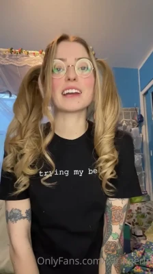 caringerin - I am SO sorry yall. I got the flu and had crazy life stuff happen all