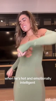 sommerray - Okay, I’ve decided that the first ever threesome live show will