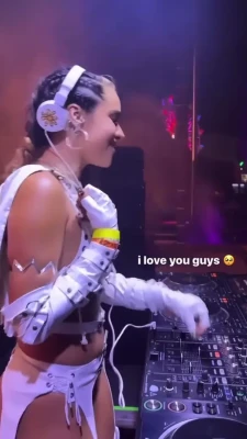 sommerray - Don't be shy, dive in 💦