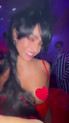 sommerray - Out of all the places where would you cum on me?