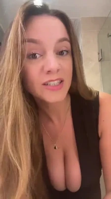 amy_qg - So I tried going live on my phone and it doesn't connect. Maybe I'll