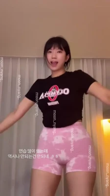 moon_nyang_ - dm me for the whole clip ;)