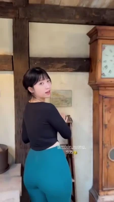 moon_nyang_ - here is a little bikini youtube for