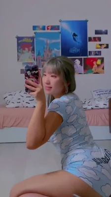 moon_nyang_ - Gotta plan my trip to NYC this April 5th  For sandy’s TS party