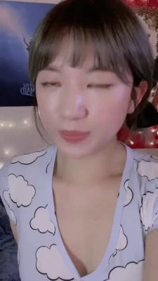 moon_nyang_ - The naughty birthday girl is heading into your DMs
