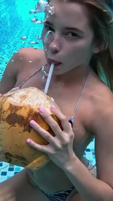 bruletova_ - Slide!