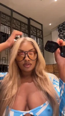 jazwiththevibes - I love being 😈 naughty
