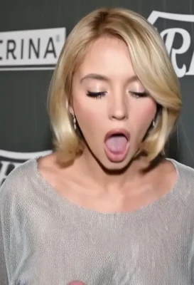 sydneysweeney - Would love you to show me some love 🍆💋