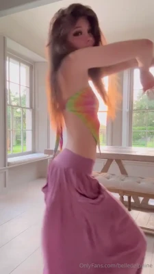 belledelphine - If you ever wondered what I would look like waiting for you or after part 1
