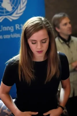 emmawatson - Long long day today! Hope you had a good one! I plan on being online