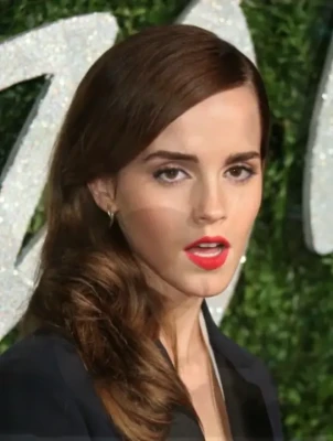 emmawatson - I've been MIA... so don't wait to grab this live! 😏