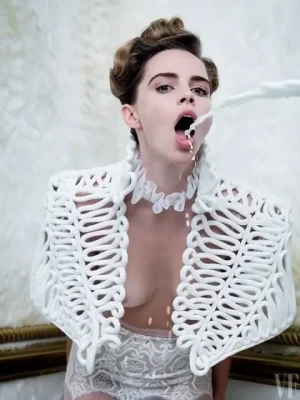 emmawatson - Love this lingerie