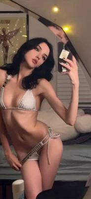 svvvn - Here’s a good titty rub for a Monday 🥰