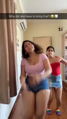 suramyapandiya - Boobies for starter, ass for the main course 🤭😈