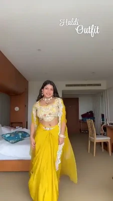 suramyapandiya - some unseen selfies🌸😈