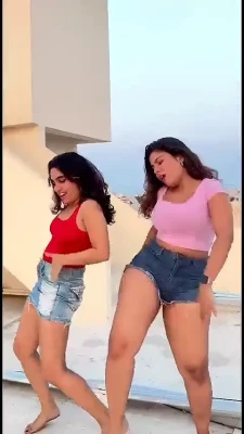 suramyapandiya - Red Bottoms or a Red Bottom?