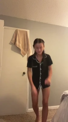 sophsentner - spreading my legs for you 💋